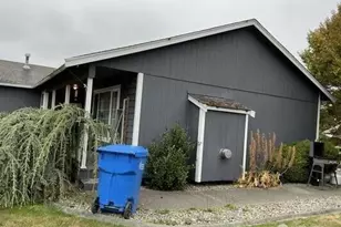 5315 78th St E, Tacoma, WA 98443 - Photo 7