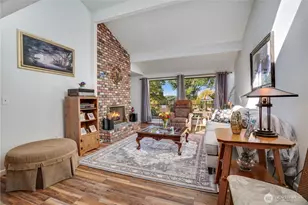 907 Powell St, Steilacoom, WA 98388 - Photo 5
