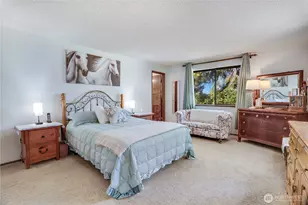 907 Powell St, Steilacoom, WA 98388 - Photo 11