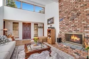 907 Powell St, Steilacoom, WA 98388 - Photo 7
