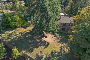 907 Powell St, Steilacoom, WA 98388 - Photo 35
