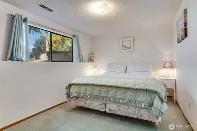 907 Powell Street, Steilacoom, WA 98388 - Photo 27