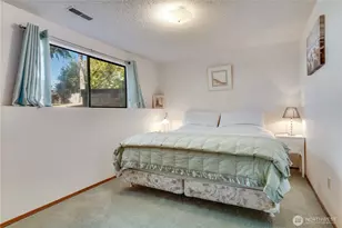907 Powell St, Steilacoom, WA 98388 - Photo 27