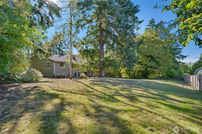 907 Powell Street, Steilacoom, WA 98388 - Photo 33