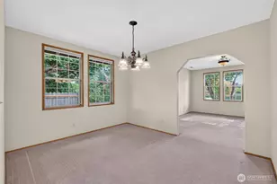 3005 Roosevelt Ave, Enumclaw, WA 98022 - Photo 9