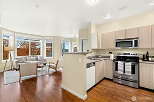 2414 1st Ave, Seattle, WA 98121 - Photo 5