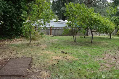 18609 88th Street E, Bonney Lake, WA 98391 - Photo 25