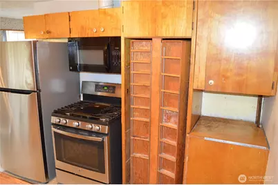 18609 88th Street E, Bonney Lake, WA 98391 - Photo 19