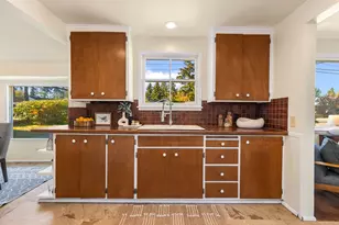 15910 1st Ave NW, Shoreline, WA 98177 - Photo 5