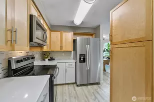 6205 NE 125th St, Kirkland, WA 98034 - Photo 31