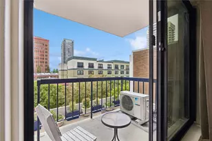 2100 3rd Ave, Seattle, WA 98121 - Photo 1