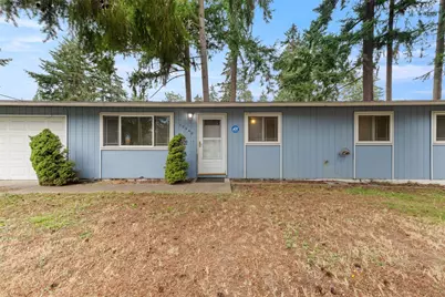 10448 Ainsworth Avenue S, Tacoma, WA 98444 - Photo 1