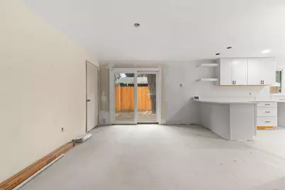 10448 Ainsworth Avenue S, Tacoma, WA 98444 - Photo 5