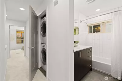 3817 Gilman Avenue W, Seattle, WA 98199 - Photo 11
