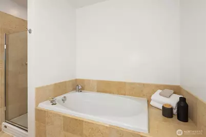 80 E Roanoke Street #2, Seattle, WA 98102 - Photo 23