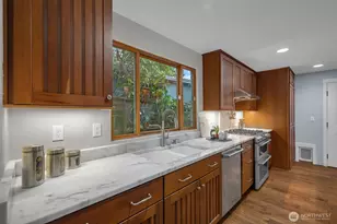 2226 240 Pl SE, Bothell, WA 98021 - Photo 7