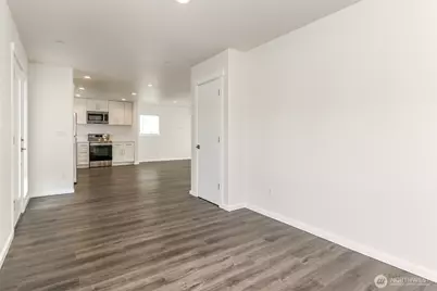 114 E Willis Street, Kent, WA 98032 - Photo 11