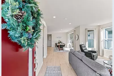 20714 151st Street E, Bonney Lake, WA 98391 - Photo 5