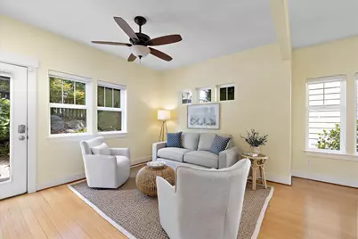 5925 31st Avenue SW, Seattle, WA 98126 - Photo 9