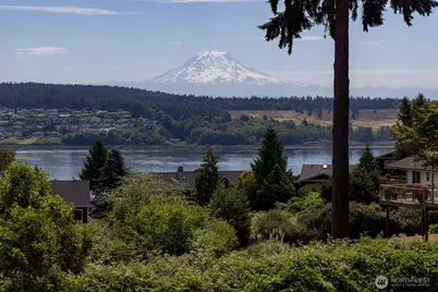 1268 Pilchuck Drive, Fox Island, WA 98333 - Photo 37