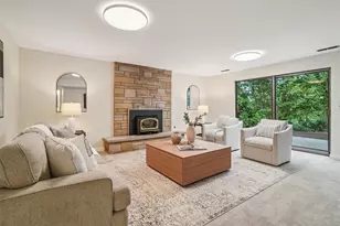 14469 NE 12th Pl, Bellevue, WA 98007 - Photo 5