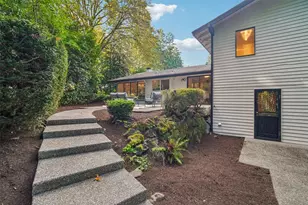 14469 NE 12th Pl, Bellevue, WA 98007 - Photo 31
