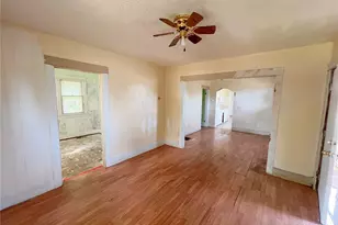 1102 Jefferson Ave, Yakima, WA 98902 - Photo 3