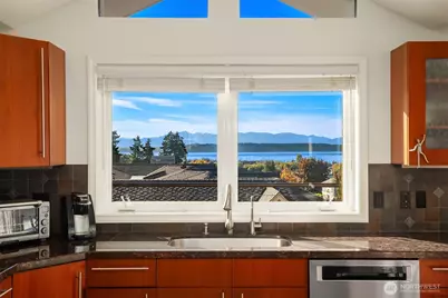 536 Walnut Street #301, Edmonds, WA 98020 - Photo 15