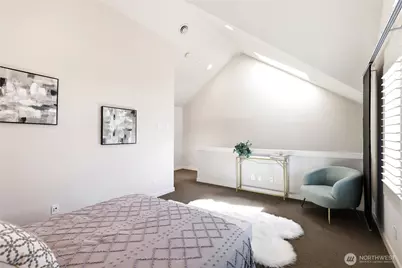 3128 Franklin Avenue E #B, Seattle, WA 98102 - Photo 17