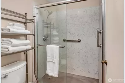 5025 California Avenue SW #406, Seattle, WA 98136 - Photo 17