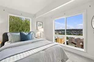 2500 W Manor Pl, Seattle, WA 98199 - Photo 17
