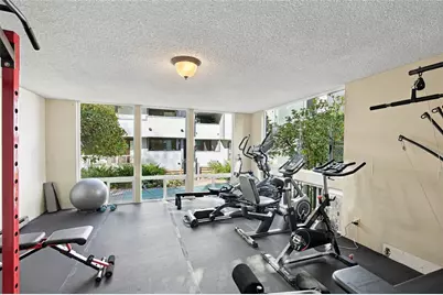 2500 W Manor Place #318, Seattle, WA 98199 - Photo 29