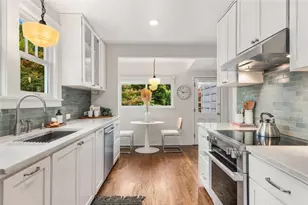 5531 28th Ave NE, Seattle, WA 98105 - Photo 11