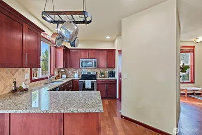 612 Trump Avenue NW, Yelm, WA 98597 - Photo 7