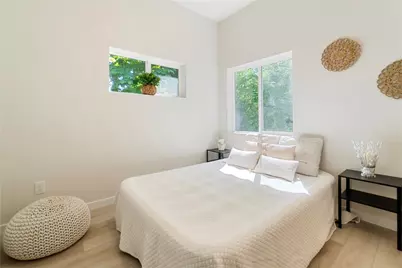 12531 25th Avenue NE #A, Seattle, WA 98125 - Photo 11