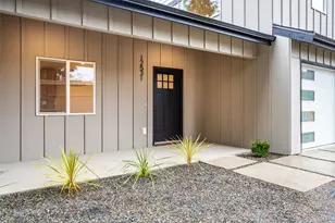 12531 25th Ave NE, Seattle, WA 98125 - Photo 3