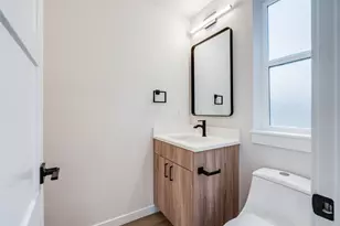 12531 25th Ave NE, Seattle, WA 98125 - Photo 9