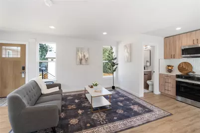 12531 25th Avenue NE #B, Seattle, WA 98125 - Photo 5