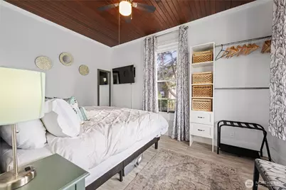 810 Pacific Avenue N, Long Beach, WA 98631 - Photo 9