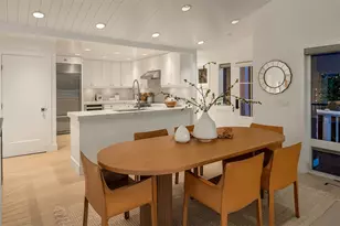 5021 Lakehurst Ln, Bellevue, WA 98006 - Photo 9