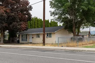 1223 Methow St, Wenatchee, WA 98801 - Photo 3