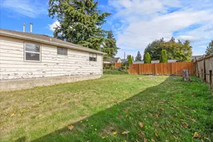 2210 202nd Street SW, Lynnwood, WA 98036 - Photo 29