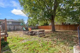 2210 202nd Street SW, Lynnwood, WA 98036 - Photo 23