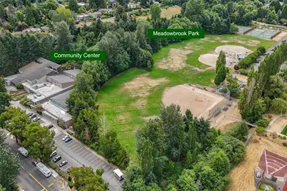 10756 Bartlett Ave NE, Seattle, WA 98125 - Photo 21