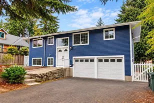 10756 Bartlett Ave NE, Seattle, WA 98125 - Photo 5