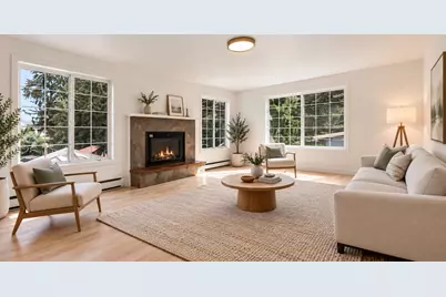 10756 Bartlett Ave NE, Seattle, WA 98125 - Photo 3
