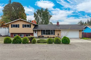 2212 106th Pl SE, Everett, WA 98208 - Photo 1