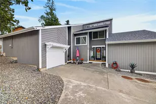 1108 Halsey Dr, Coupeville, WA 98239 - Photo 1