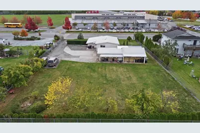 2379 E Section Street, Mount Vernon, WA 98274 - Photo 37