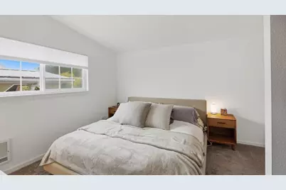 2379 E Section Street, Mount Vernon, WA 98274 - Photo 21